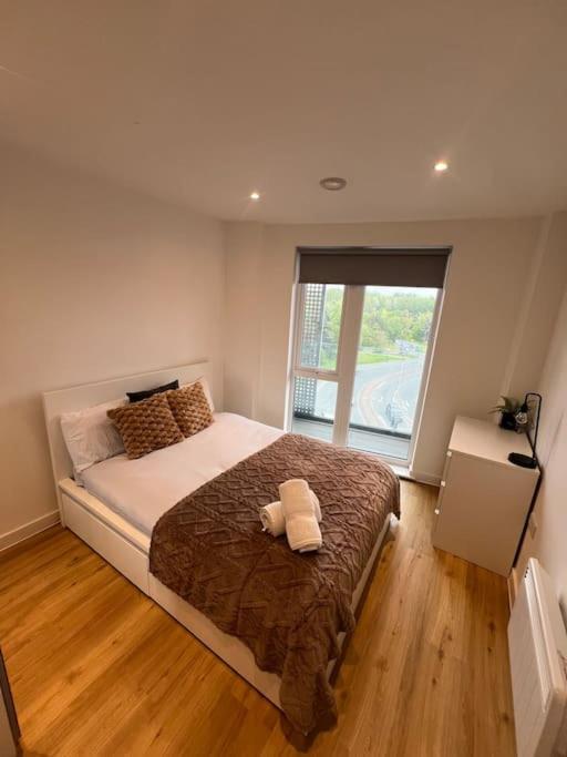 2 Bed Corner Apartment With Gym Manchester Exteriör bild