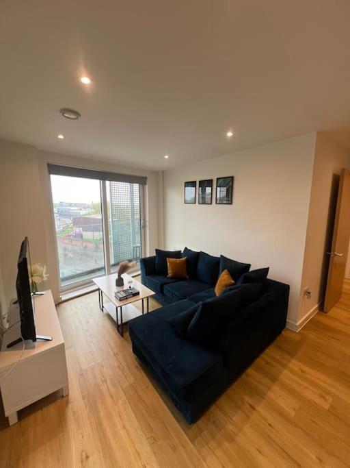2 Bed Corner Apartment With Gym Manchester Exteriör bild